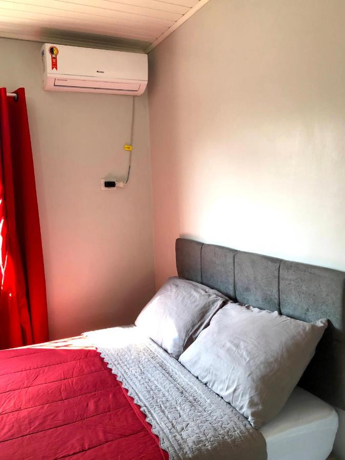 Quarto Privado Em Residencia No Coracao De Foz - Casa E Banheiro Compartilhado Foz do Iguacu Exterior photo
